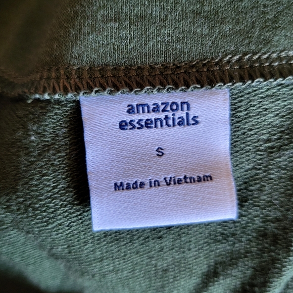 V-Neck Knit Jumpsuit - Picture 6 of 6